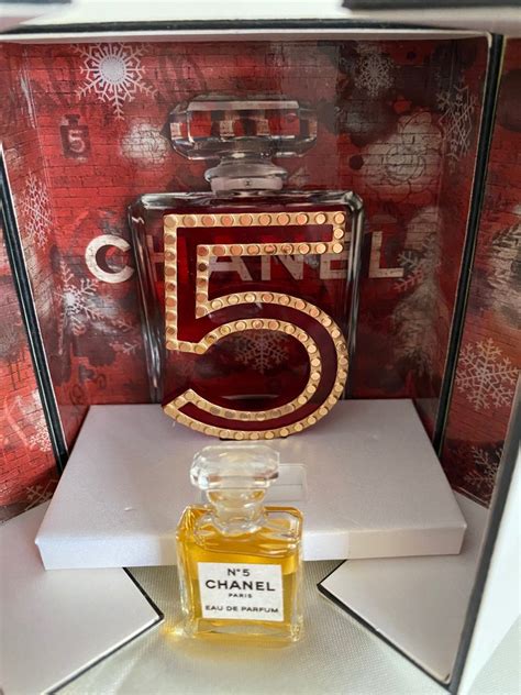 Chanel Figurine 